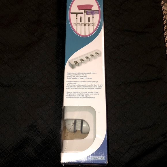 Magic holder - Picture 1 of 5